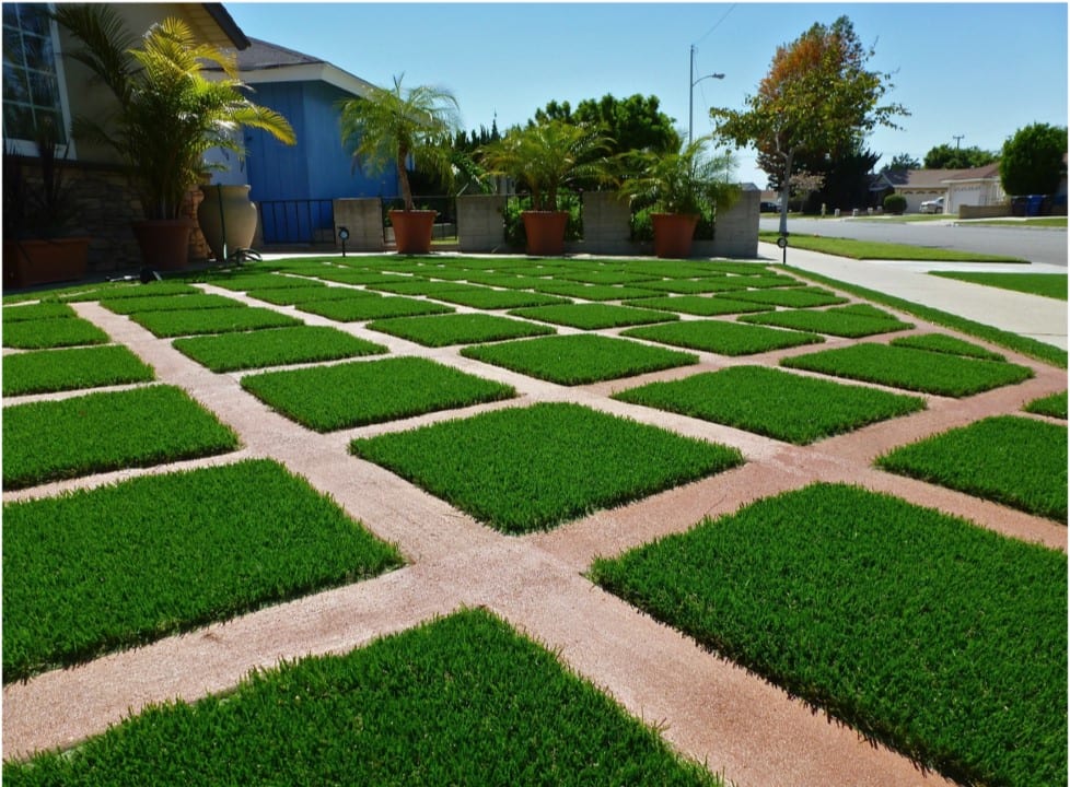 Residential Artificial Grass & Pavers for Landscapes, Walkways, Patios